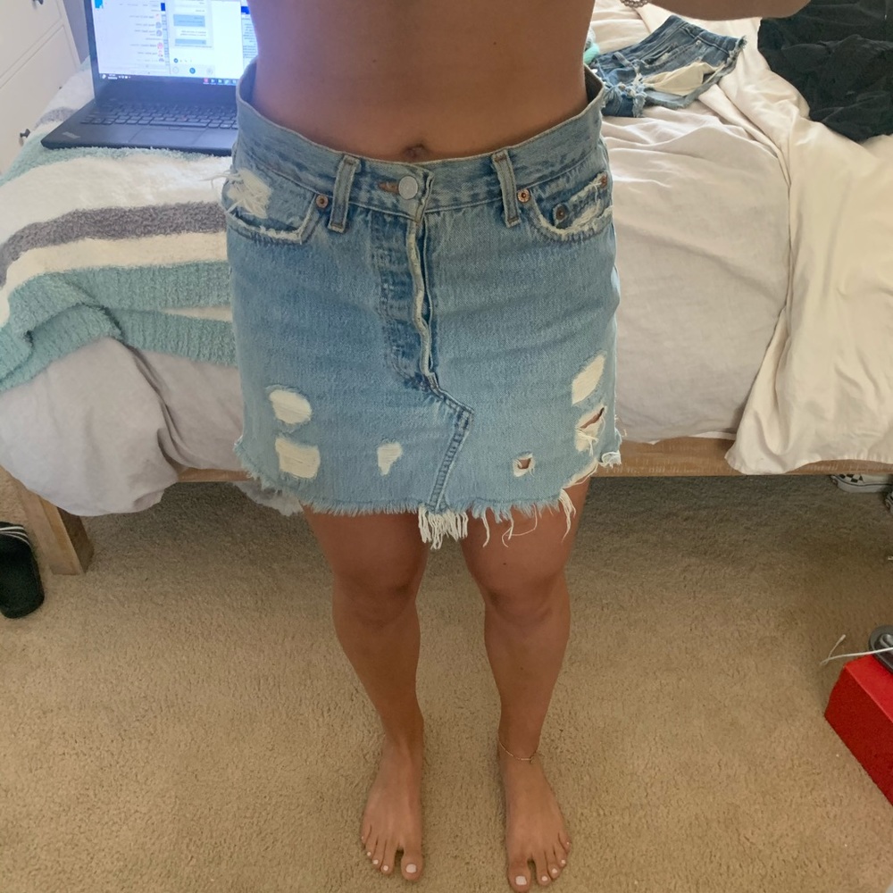 Levi’s denim mini skirt
